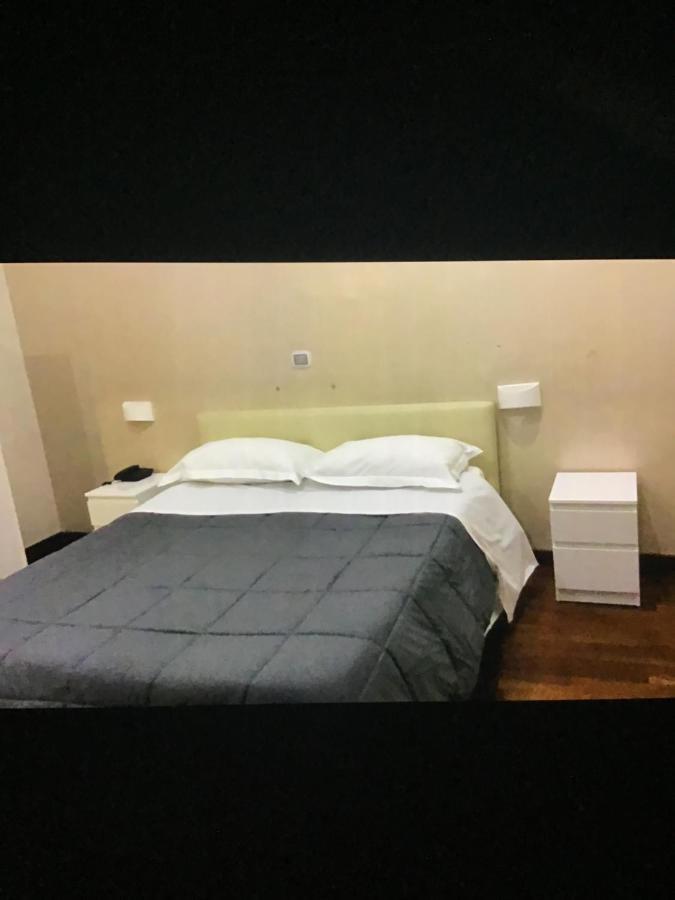 Ania Hotels Napels Buitenkant foto