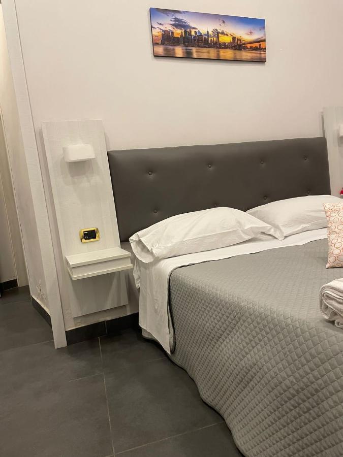 Ania Hotels Napels Buitenkant foto